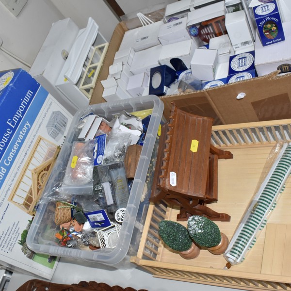 Dolls House Outdoor Accessories Sold £600